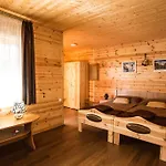 アパートホテル Szatmar Beregi Elmenyliget 4*